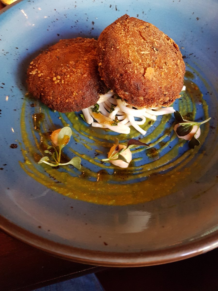 paddy29539838's tweet photo. Thank you @CorriganSays &amp; @gautamnitin For a beautiful meal tonight was fantastic https://t.co/4Ru03fb7aE