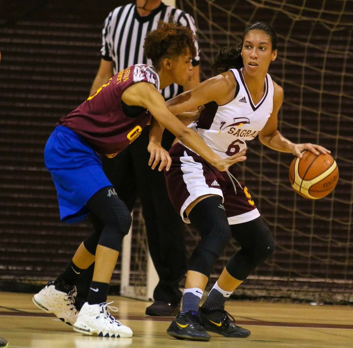 _kevindart's tweet photo. #LAIBasket 🏀 HOY continúa la acción de la post-temporada con otro partidazo entre las Delfinas #USC vs Pioneras #PUCPR en el Complejo Deportivo de la Pontificie Universidad Católica de Ponce. #LAIVive https://t.co/u6QAYE7BaR