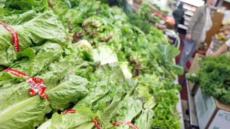 CDC announces first death connected to the E. coli outbreak linked to lettuce bit.ly/2HIfLdL?utm_so… https://t.co/HPGA4CHLfj