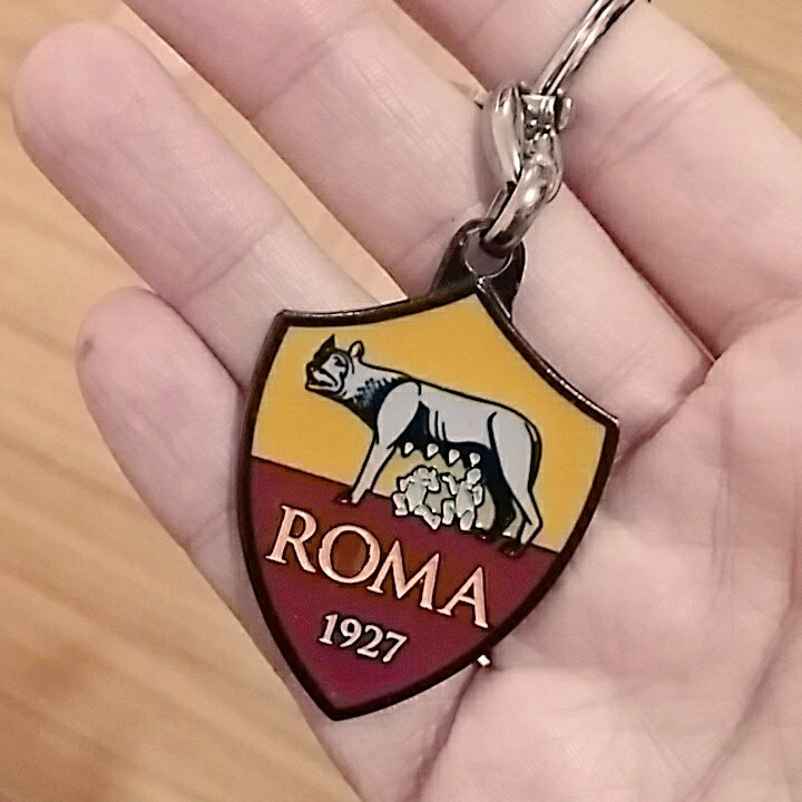 cecicalo's tweet photo. Te banco siempre #Roma 👏👏👏 https://t.co/JIvIcE6KQM