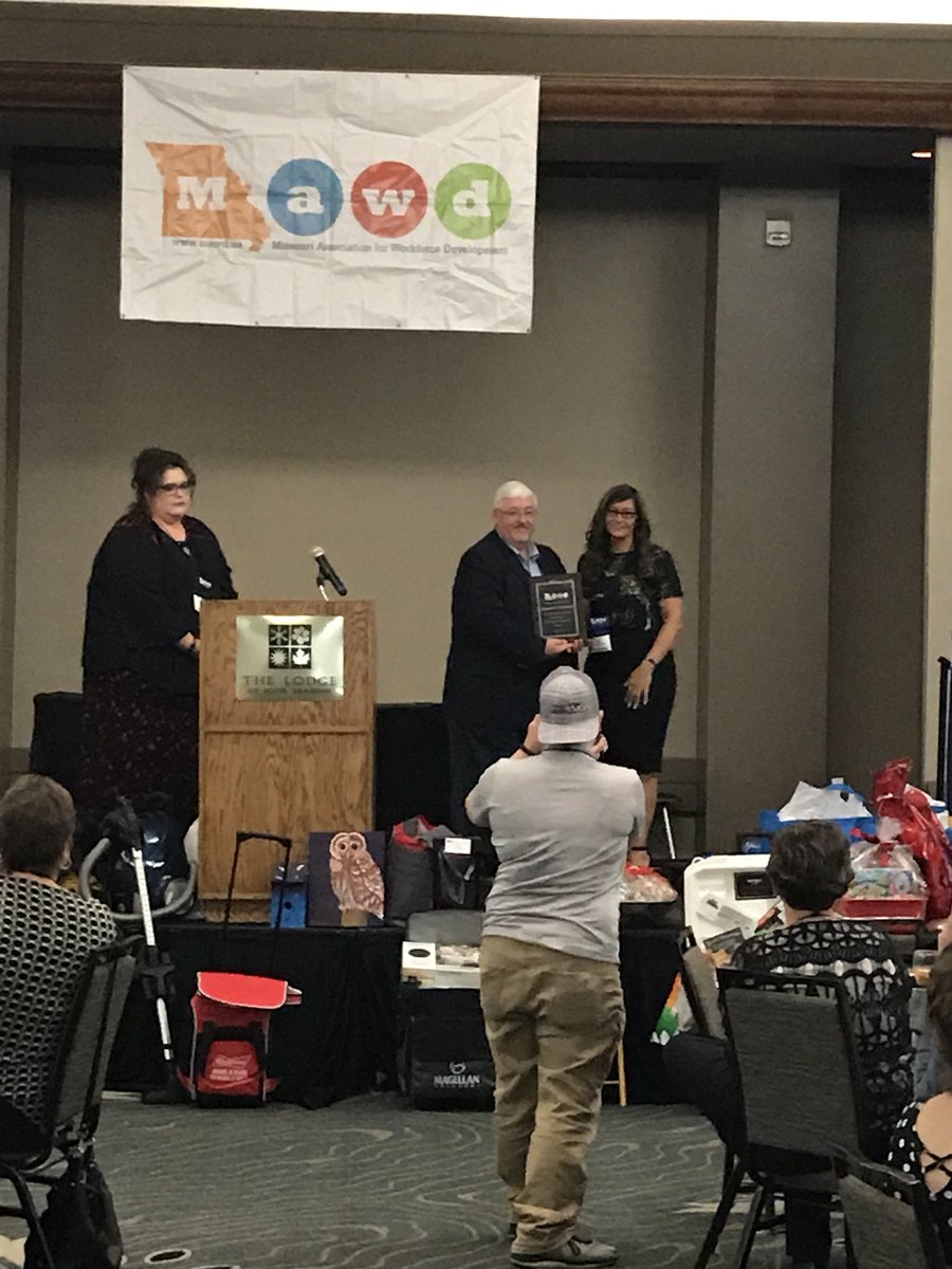 CentralWDB's tweet photo. Alexandra Blackwell, Executive Director, received the Workforce Keystone Award today! #cwdb_rolla #MAWD2018 CONGRATS! https://t.co/4L0F0wjO8d