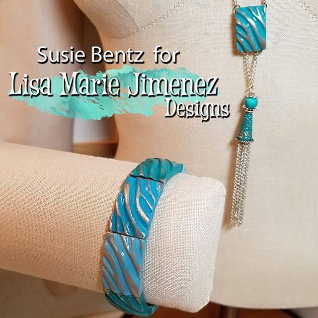 SusieBentz's tweet photo. Today I am sharing my first DT project for Lisa Marie Jimenez Designs using ColoriQue!
#diy #colorique #upcycledjewelry #jewelry #oceancolors @clearsnap @lmj.designs @lisamariejimenez https://t.co/bpsVt3h6ou https://t.co/N33IW67mHW