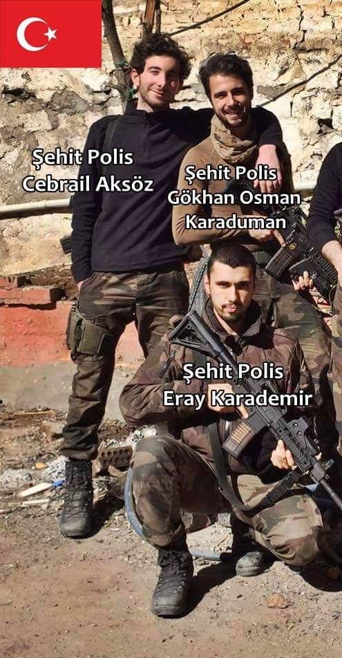 teroretavizyok_'s tweet photo. Bir fotoğraf üç şehit... https://t.co/5QURli4ud9