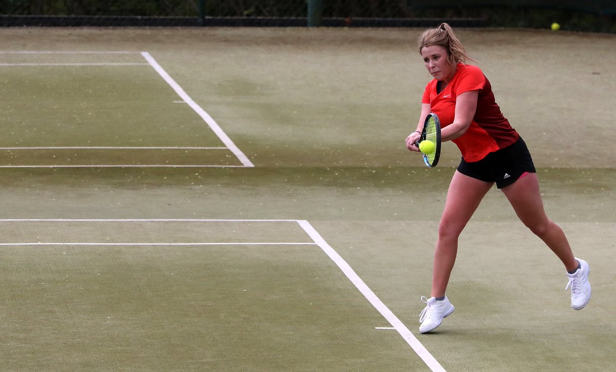 CardiffUniSport's tweet photo. A brilliant season on and off the court - the club of the year goes to @cardifftennis !!! Congratulations guys 🎾🔴⚫️ https://t.co/Ph7W4Q3PtG