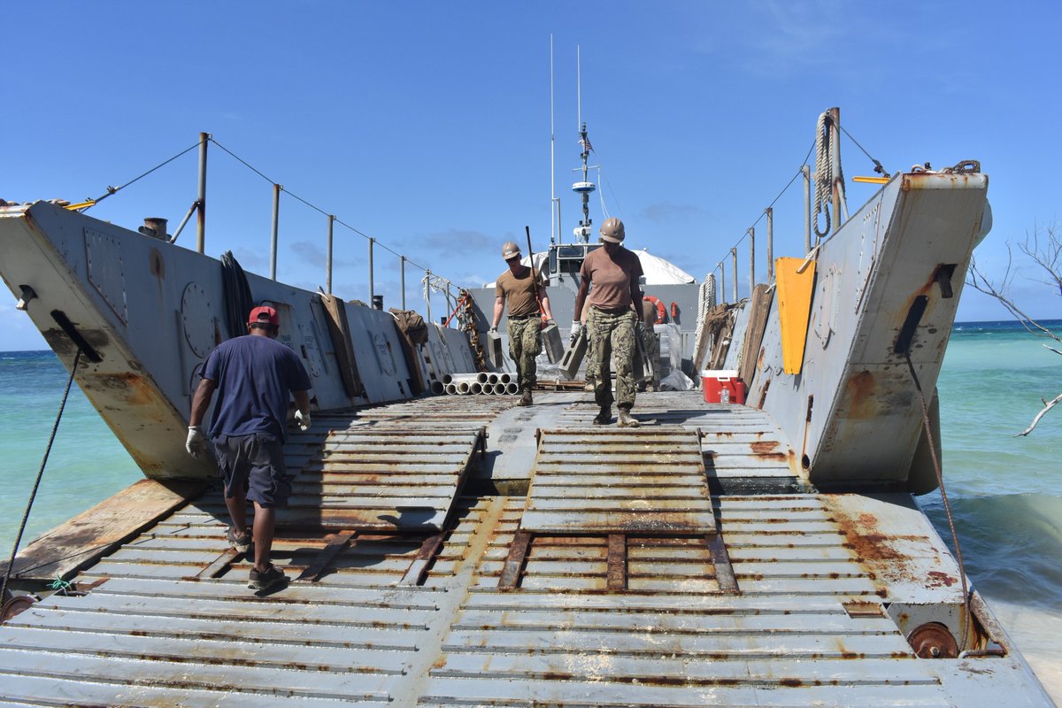 #USNavy Seabees increase fresh water storage capability in #MarshallIslands: go.usa.gov/xQ93g #NMCB11