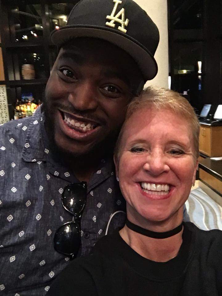 lattrellGolden's tweet photo. Yay yesss @Aynslee_4 #playlistlive2018. @PlaylistLive https://t.co/n7fVjH1sJ2