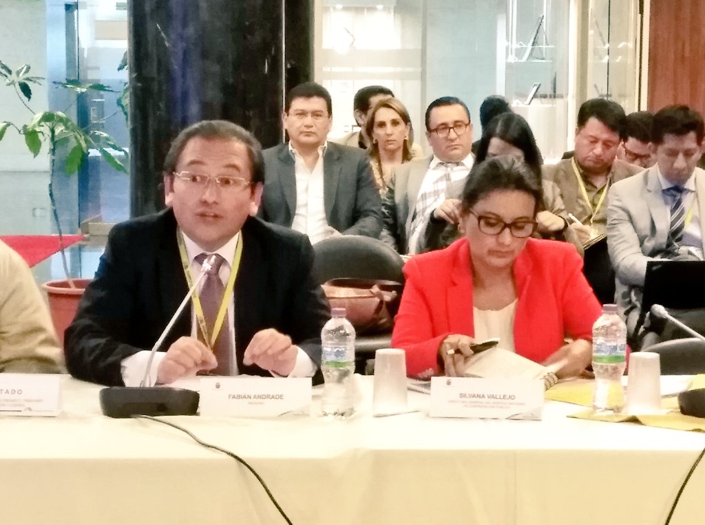 RegimenEconomAN's tweet photo. Fabián Andrade, abogado en libre ejercicio señala: "La contratación pública y su transparencia no se cierra en el momento de su adjudicación sino durante todo su proceso", en @AsambleaEcuador. #LeyContrataciónPública https://t.co/P3fGB5JwAK