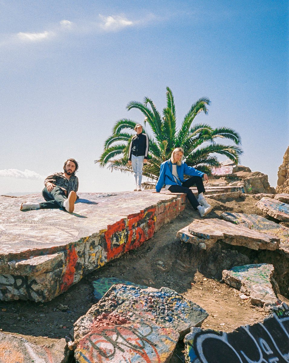 MusicAllAccess's tweet photo. Thanks to @HotFlashHeatWav for their time! Enjoy our last @AllAccess interview of this short week for us here- https://t.co/axQBVxqxdh #hotflashheatwave https://t.co/4OXPrAGg6j