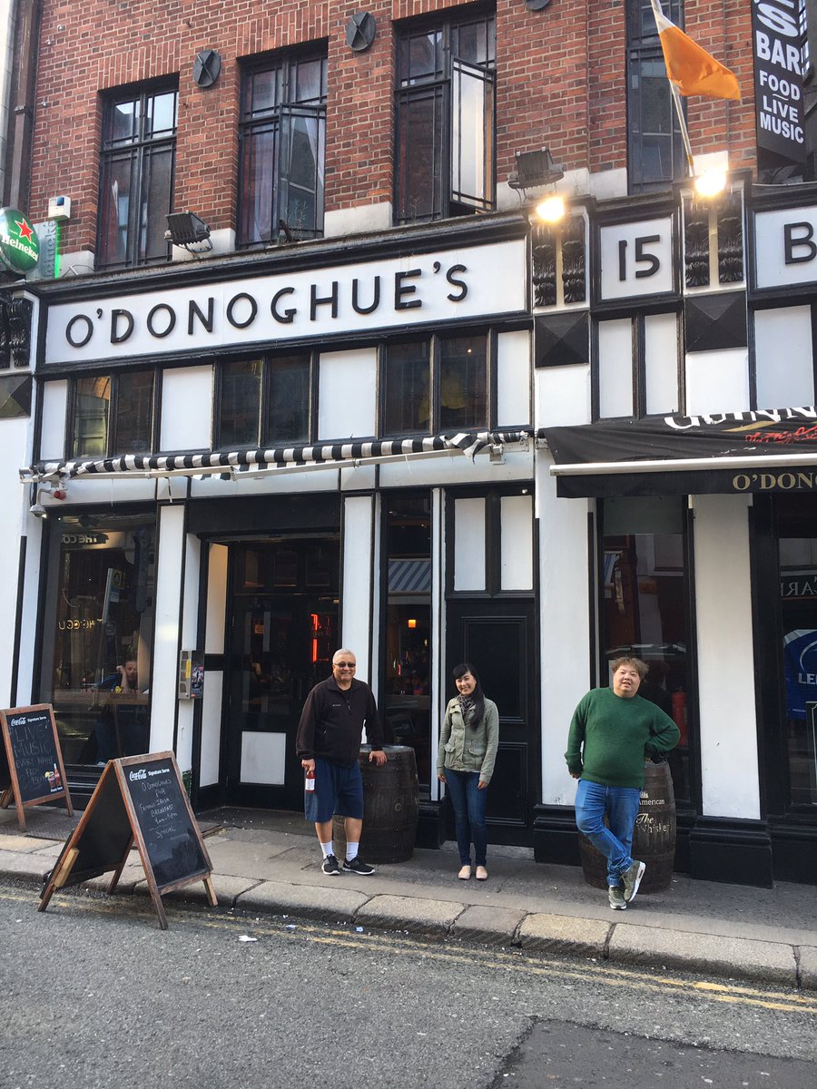 gombradley's tweet photo. Indirect Tax team take Dublin! @cylwong1021 @4blee @suansiew #OneTeam #LoveTwitter #RubForLuck https://t.co/XlGrjuw0Ok