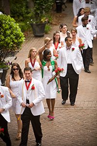 CofCalumni's tweet photo. Need another @CofC graduation ticket? Graduating students who attend the Alumni Assoc’s Annual Meeting this Sat., May 5, at 12:30 pm, in Simons Center Recital Hall, will be entered to win extra tickets. You must arrive by 12:30 and stay after the meeting for the drawing. #CofC18 https://t.co/ZPLP3BR5cV