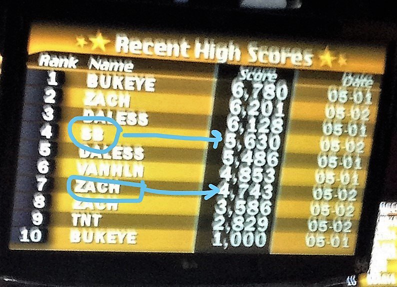 msperleberg's tweet image. Yes, this happened. It only took 4 attempts. There was much rejoicing. #triviamasters