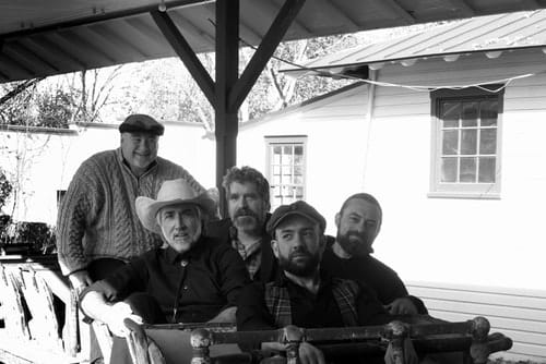 MollysPint's tweet photo. Music in May at Molly's  - https://t.co/MHJ2pcUKmO https://t.co/wRuWn4LonI