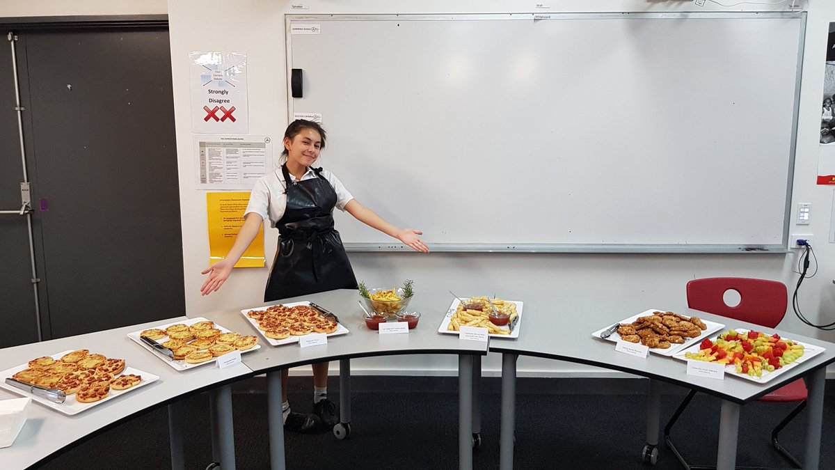 randiklassen's tweet photo. Girls with dreams become women with vision.
 Meet my student, Ella, CEO of 'Ella's Catering'. She gets clients, organises and hires students and the  takes home the profit! #bused #edchat #businessteacher #21stcenturyskills https://t.co/J5Jna07CFj