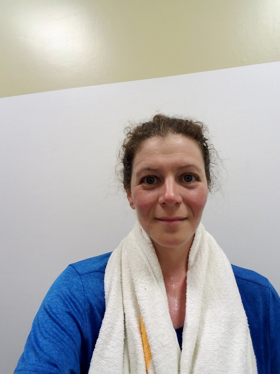 lifesnewnormal's tweet photo. Walking the talk re self care, 3 mile run #mcsp18 https://t.co/U0myqE21dk