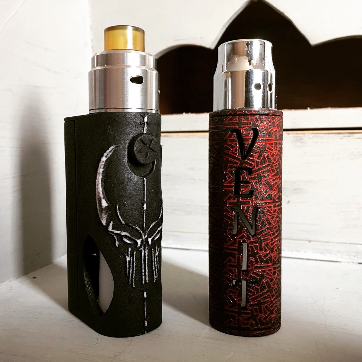 TransylvaniaMo2's tweet photo. Pre-Order for our last batch:
-n.3 okasan
-n.1 venit 
-n.1 venit Blasphemous black
-n.2 venit Blasphemous red
Shipping after 24th may
#VAPE #vaping #vapelife #vapecommunity #ecig #cloudchaser #cloudchasing #flavourchasing #uk #Deutschland #france #japan https://t.co/CXT1bFizaz