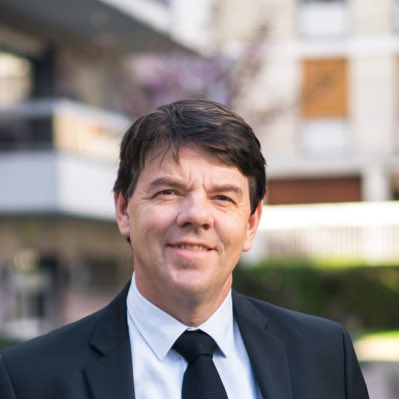 SlyPerrault's tweet photo. #NouvellePhotoDeProfil https://t.co/CDjbC0EMB6