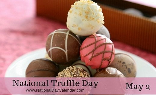 SimpleMrktplace's tweet photo. It's #NationalTruffleDay! #Chocolate Heaven! Share your favorite truffle! Do you have a recipe to share?
#truffles #sweets #desserts #foodservice #chefs #chef #SimpleMktPlc #chicago #richmondva #mkeeats #virginiabeach #milwaukee #foodies https://t.co/S4TcdMrO7H