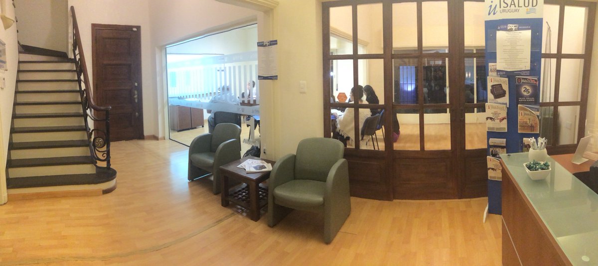 ISALUD_Uruguay's tweet photo. 📚#AHORA | Nueva instancia del Curso #DerechoMédico, con la dirección del Dr. Miguel Ordiozola. 👇
#ISALUD2018 #SOMOSISALUD https://t.co/Df9TC9pEdH