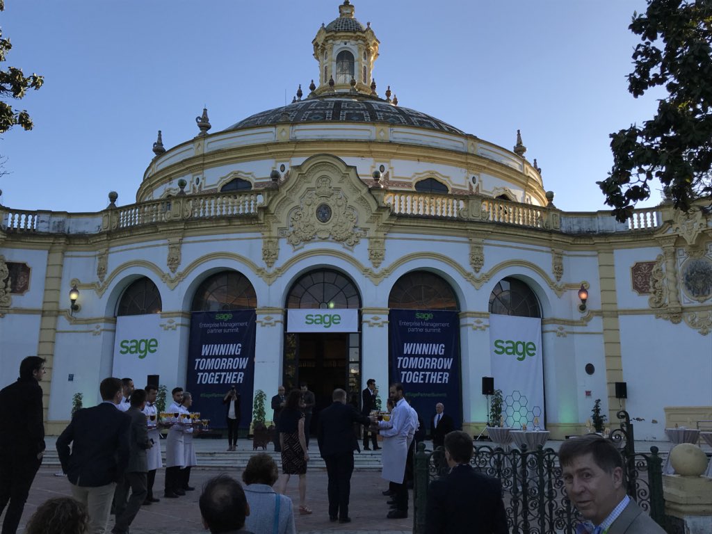 jenniferwarawa's tweet photo. Incredible evening with our @SagePartners at the Teatro Lope de Vega in #Seville #Spain 🇪🇸 - great food, incredible setting + fantastic conversations! Thank you to all our partners at the #SagePartnerSummit for a fabulous day one. The bar has been set high for the next 2 days! https://t.co/5Fnog8u6D1