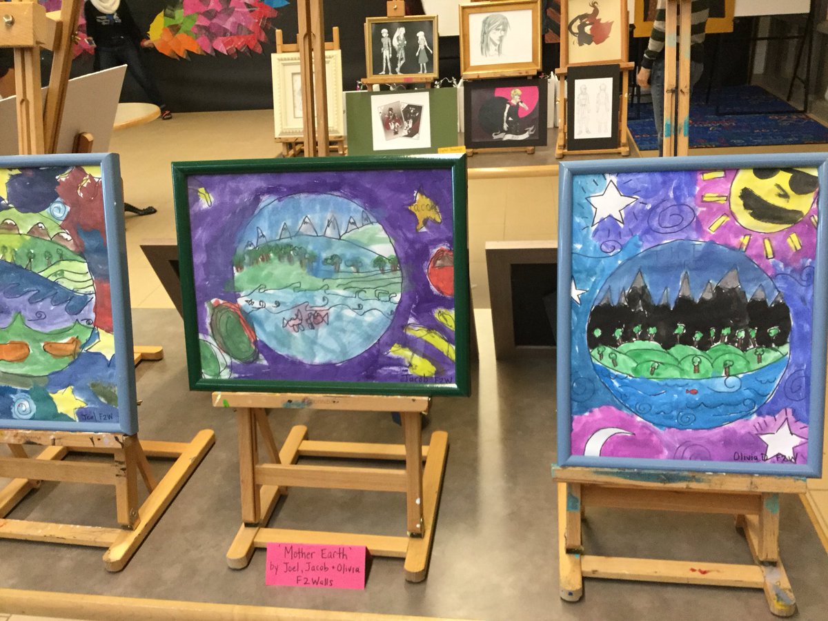 TvaAmbassadors's tweet photo. We have a very talented arts program at TVA! #ArtsNight J.E. L.S. https://t.co/591z4zFf19