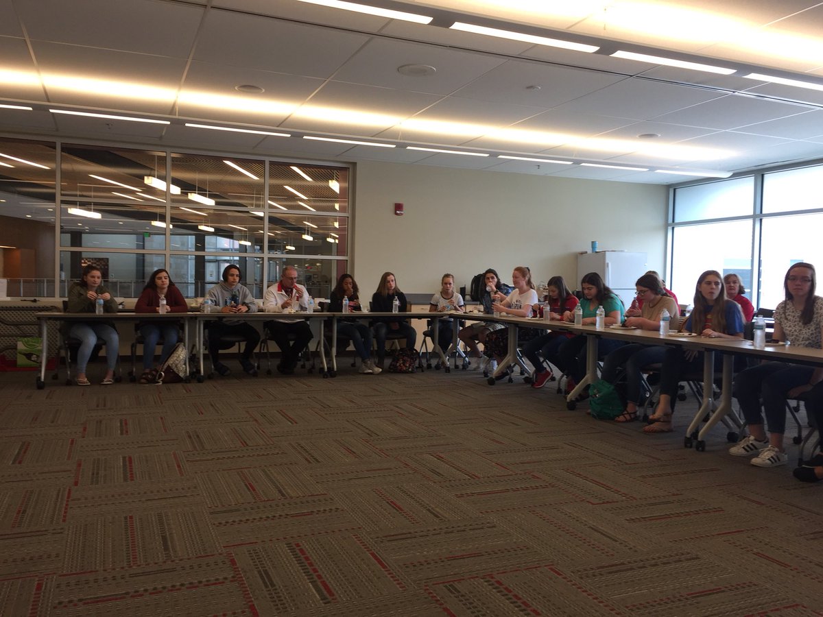 Met with the LeadershipClub at Lansing High School with Commissioner, Dr. Randy Watson. Discussed ourVision with the students.Lots of great questions &amp; interesting discussion. Great school, great students, great staff. With students like this our future looks extremely bright!