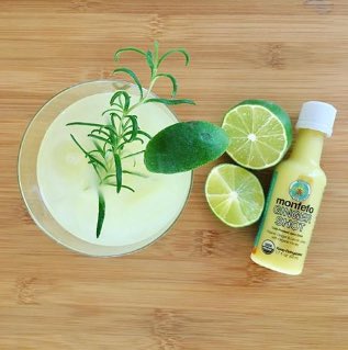 Chase's tweet image. Inspired by a love of natural remedies, Justine Monsul created @Monfefo from her kitchen in Brooklyn, NY. Fast-forward 4 years and this #ChaseSMB is distributing cold-pressed juice shots to 1,200+ locations. We’ll drink to that! 🍋