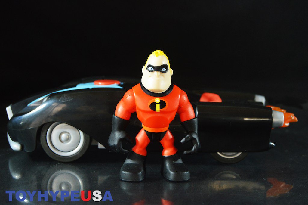 incredibles mr incredible car