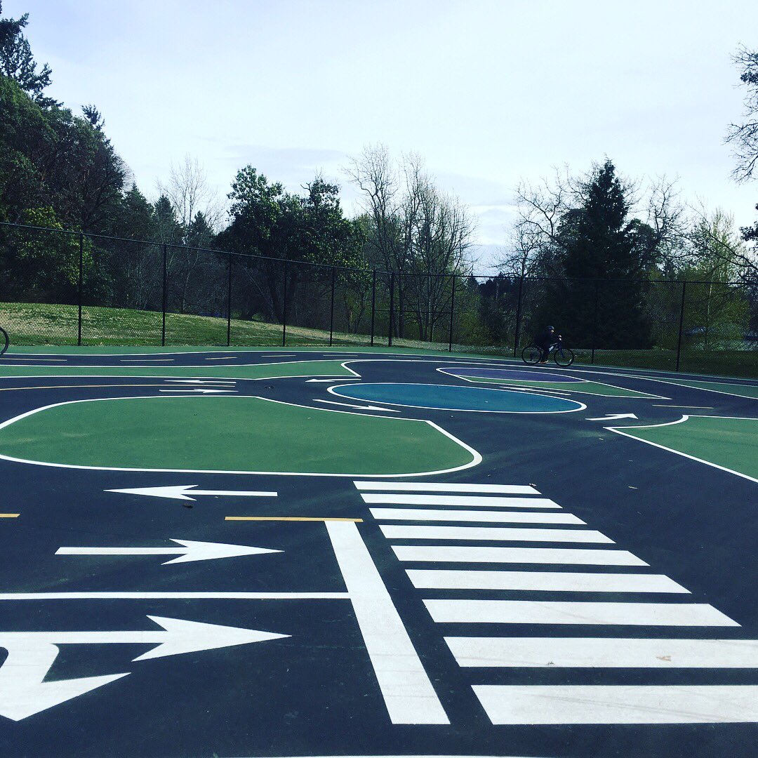 YESofWC's tweet photo. They did a 3 Park Tour on their bicycles yesterday! #afterschooliscool #bikeclub #weride🚴🏾♂️🚴♀️ #majortaylorproject #westcrestpark #dickthurnaumemorialpark #bikeplayground #stevecoxmemorialpark #kingcountyparks @cascadebicycle https://t.co/a7SvyTqJ84