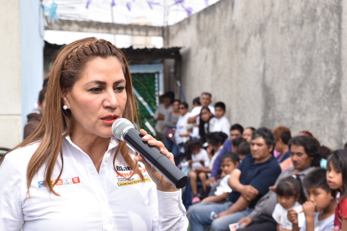 BlancaJimenezMx's tweet photo. Gracias #SantaMaríaXonacatepec por su incondicional apoyo, juntos hasta la victoria!
#DistritoXl. @JavierLopezDiaz @elsoldepuebla1 @JCarlos_Valerio @OroNoticias @sintesisweb https://t.co/uMulFyUjZY