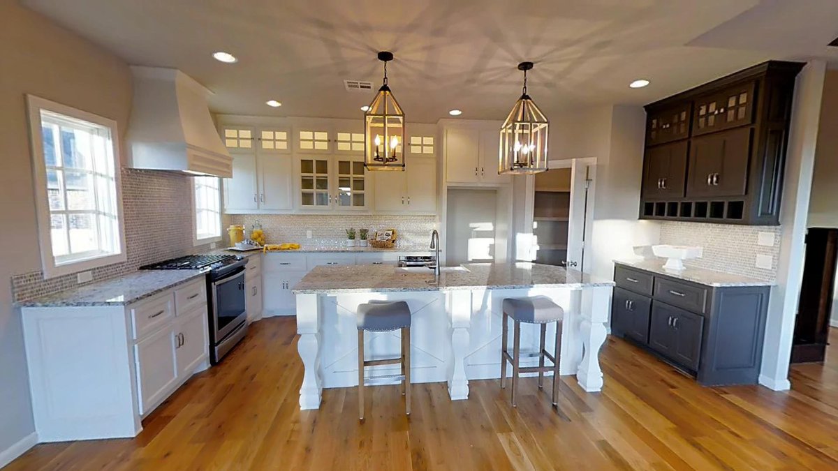 Beets___Media's tweet photo. #Stunning #Kitchen #Filmed by #Beetsmedia. 
Like &amp; follow us for your chance to #win a #free #3d #tour of your #property!
#realestate #dreamhome #virtualreality #tour #3dtour #vrtour #vr #homes #gorgeous #luxury #3dtech #3dtechnology #vrtech #vrtechnology #design #true3d https://t.co/6DoEDx4Vs9