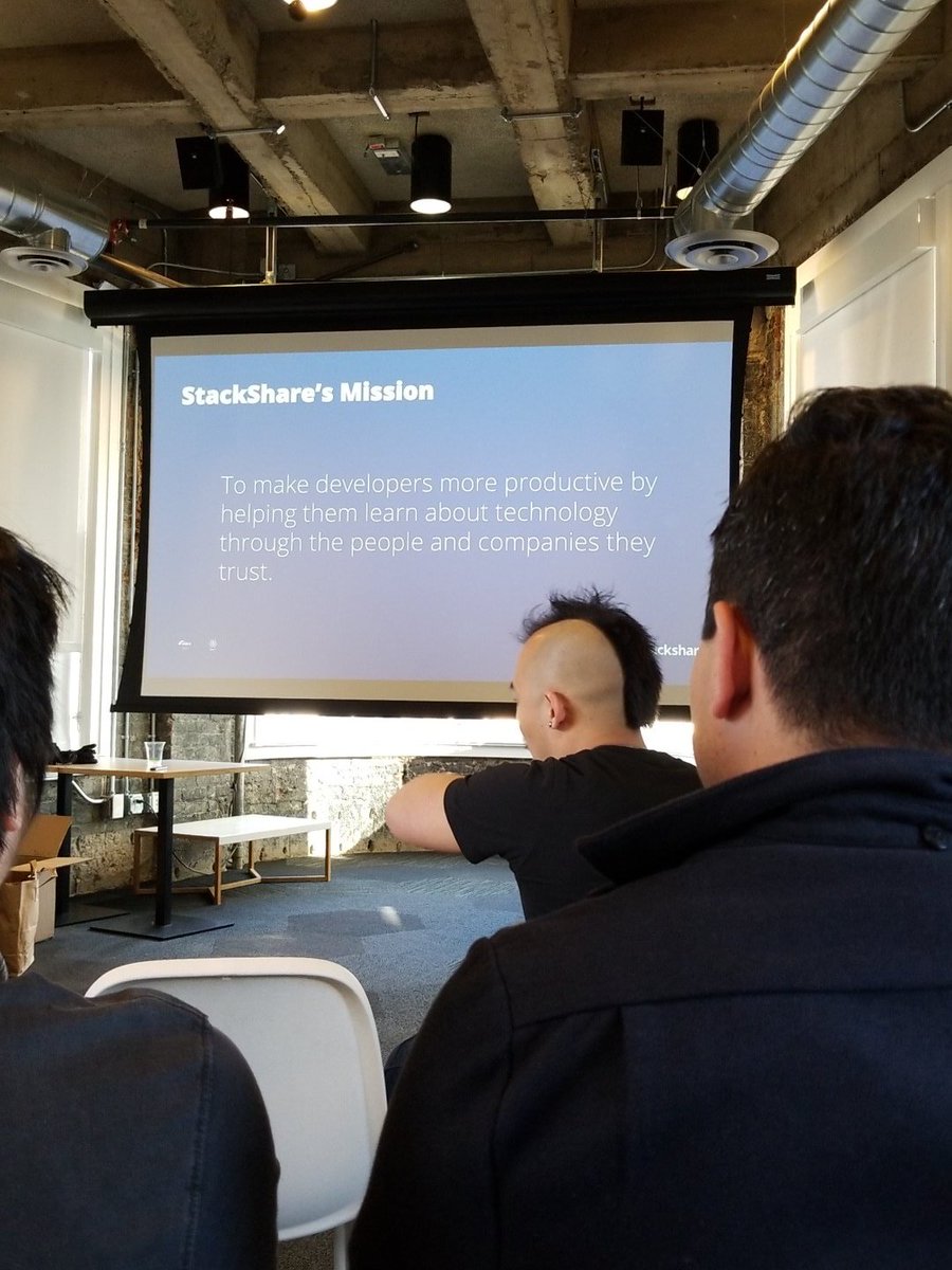 _CesarVe's tweet image. #meetup #stackshare