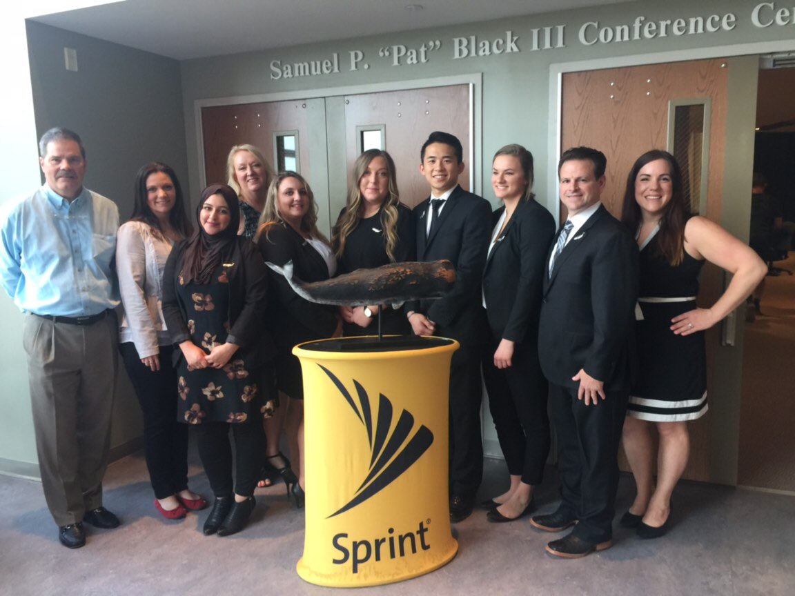 The Sprint Marketing Competition winners on team #SprintWithUs are presented with the Presidential Award by <a href="/mark_nachman/">Mark Nachman</a> &amp; the Great Lakes Leadership team. We at Sprint are so proud of the <a href="/PSBehrend/">Penn State Behrend</a> Marketing students for their accomplishments this semester! @SprintGR8Lakes