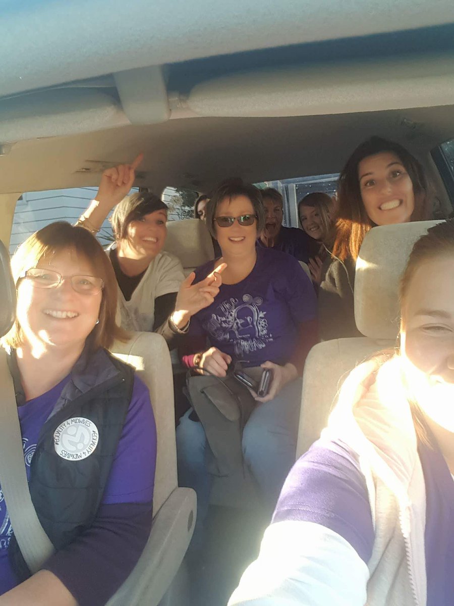 RoseBriony's tweet photo. @MaramaDavidson manawatu midwives are coming to parliament! Support our pay equity and codesign proposal for may budget!!! #Midwives #DearDavid #midwivesmarching https://t.co/lEDEgzBLW7