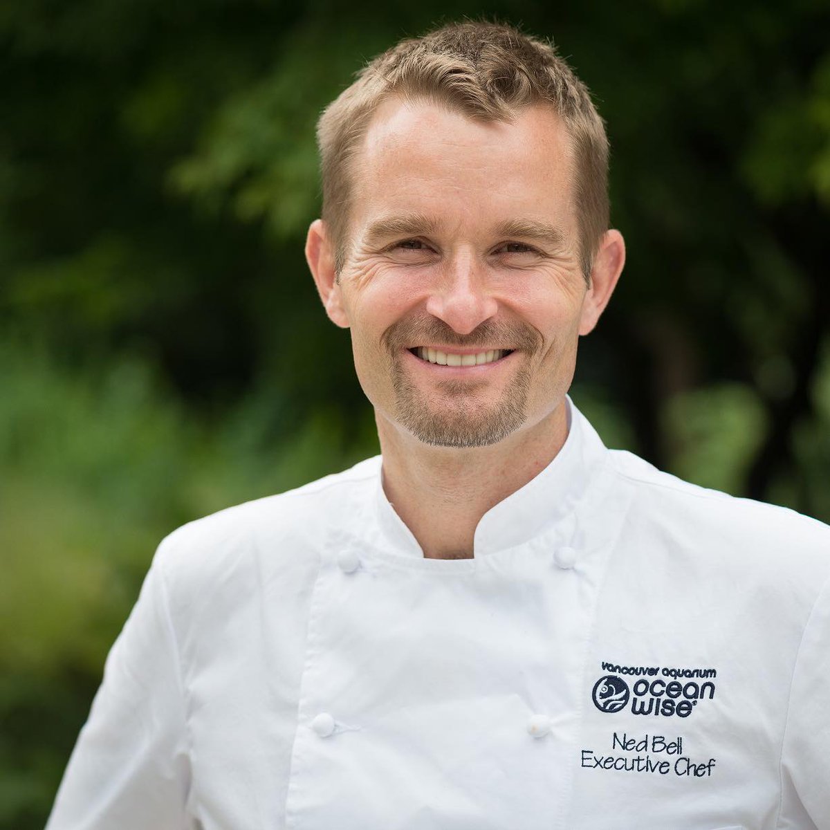 CH4Chefs's tweet photo. "I believe chefs have the opportunity & the responsibility to know where their fish are coming from while being able to translate that to their diners." Add #SustainableSeafood to your menu with Chef @NedBell=> https://t.co/YMJErYFWpq #YVRChef #Oceanwise #ChefQuote https://t.co/p9YaYH12ti