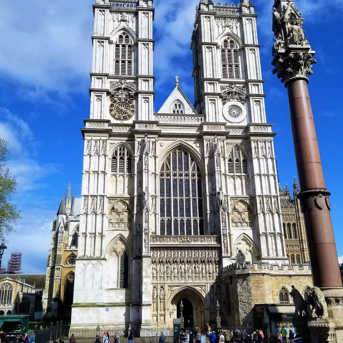 PassageForTwo's tweet image. Sight seeing in London. Westminster Abbey- William and Kate were married here and so was Queen Elizabeth. Princess Diana wasn&apos;t married here but her memorial service was held here. Harry and Megan are being married at Windsor Castle. #London #PassageForTwo #