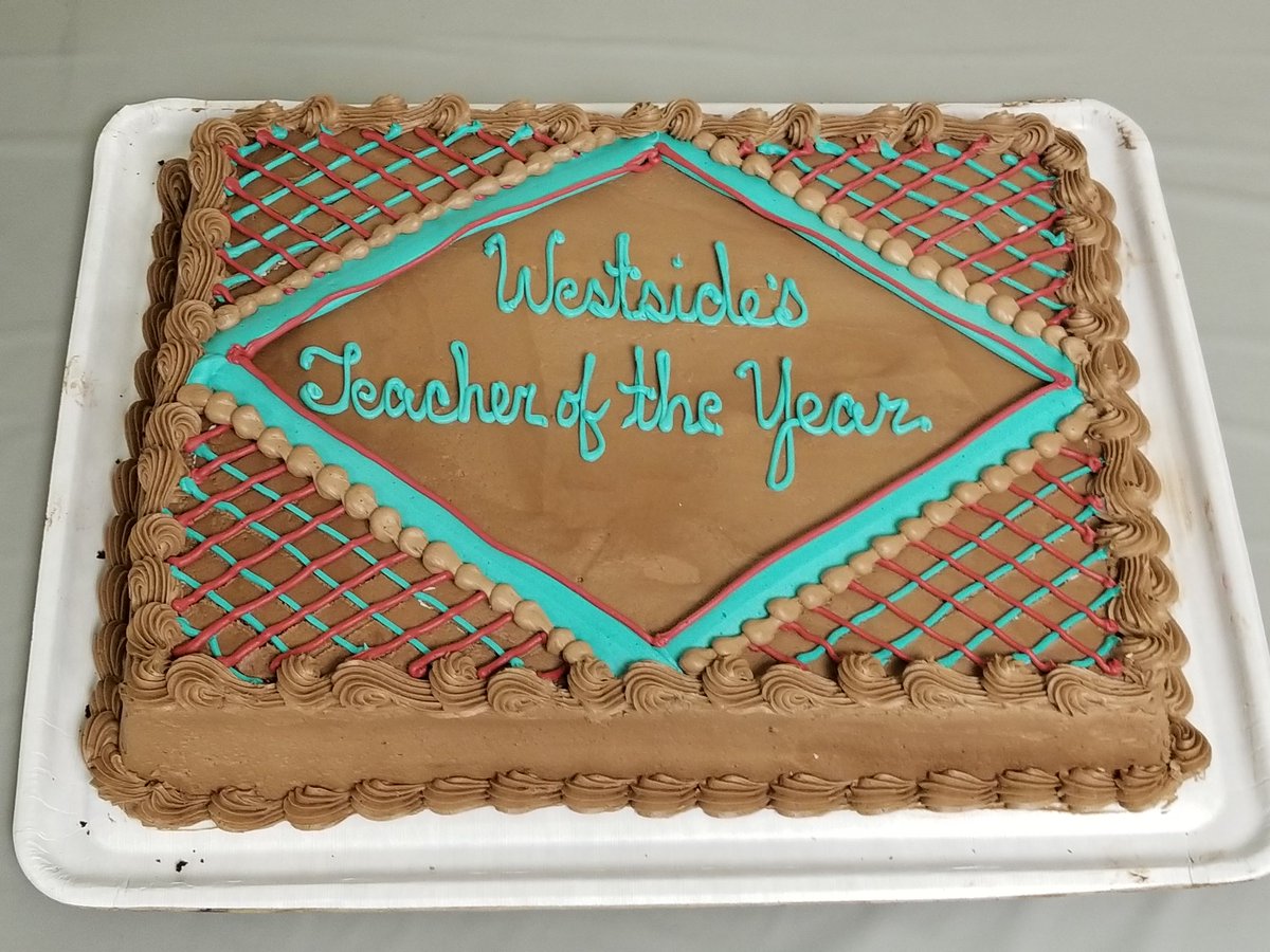 StaceyCaterbone's tweet photo. Celebrating #westsidebestside Teacher of the Year, Ronald Bailey! @WSESSmithfield https://t.co/HWZnPhyKT6