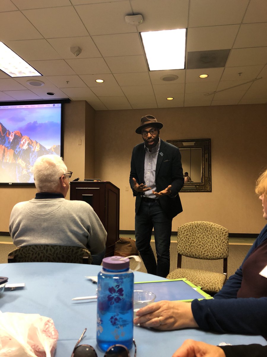 mrssnyder007's tweet image. Just left Chris Emdin...now I NEED the book. Thanks for pushing me to look inward more. #introspection #sparksd