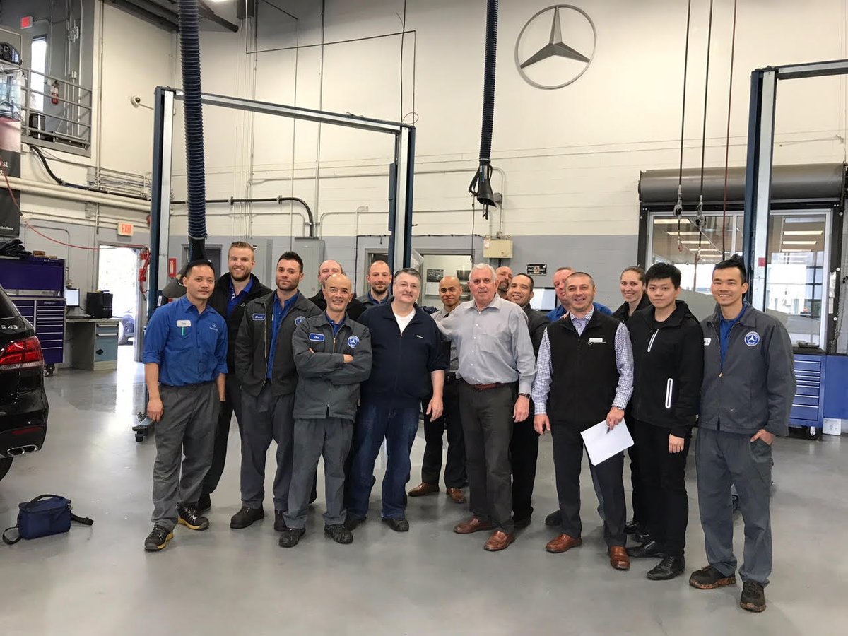 MBSurrey's tweet photo. MBSurrey's Service and Parts is dedicated to keep your vehicle running the best it can. Our qualified, factory-trained and experienced technicians and advisors only use Mercedes-Benz GenuineParts and recommended fluids to help ensure your vehicle provides years of enjoyment. https://t.co/WRx3eZQ6zj
