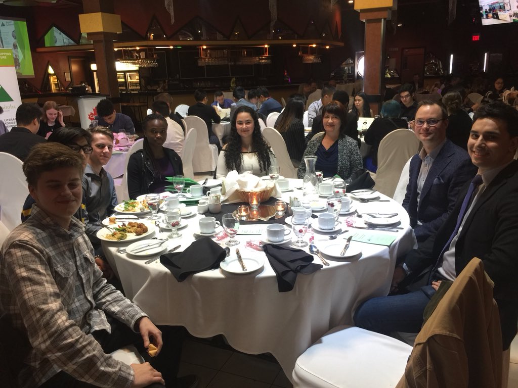 AnoMagnifico's tweet photo. @JAManitoba @jaheart4 #CompanyProgramAwardsNight #JAparents #students #Celebration #greatyear #greatsupport https://t.co/XF6jBwMk9j