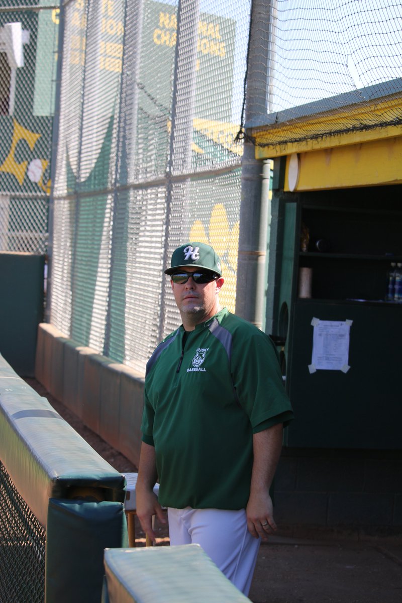 KDBVoice's tweet photo. Coach K has assembled a phenomenal Coaching Staff. I mean Top Notch people. Sure there is the baseball aspect but it is the #Life aspect that sets these guys apart from the norm. #DifferenceMakers #LeadersofMen #BobStrachan #DaveMoore #JimCox @JeffUrlaub #JerryStone #PeteCrimando https://t.co/uBKaMuFhFn