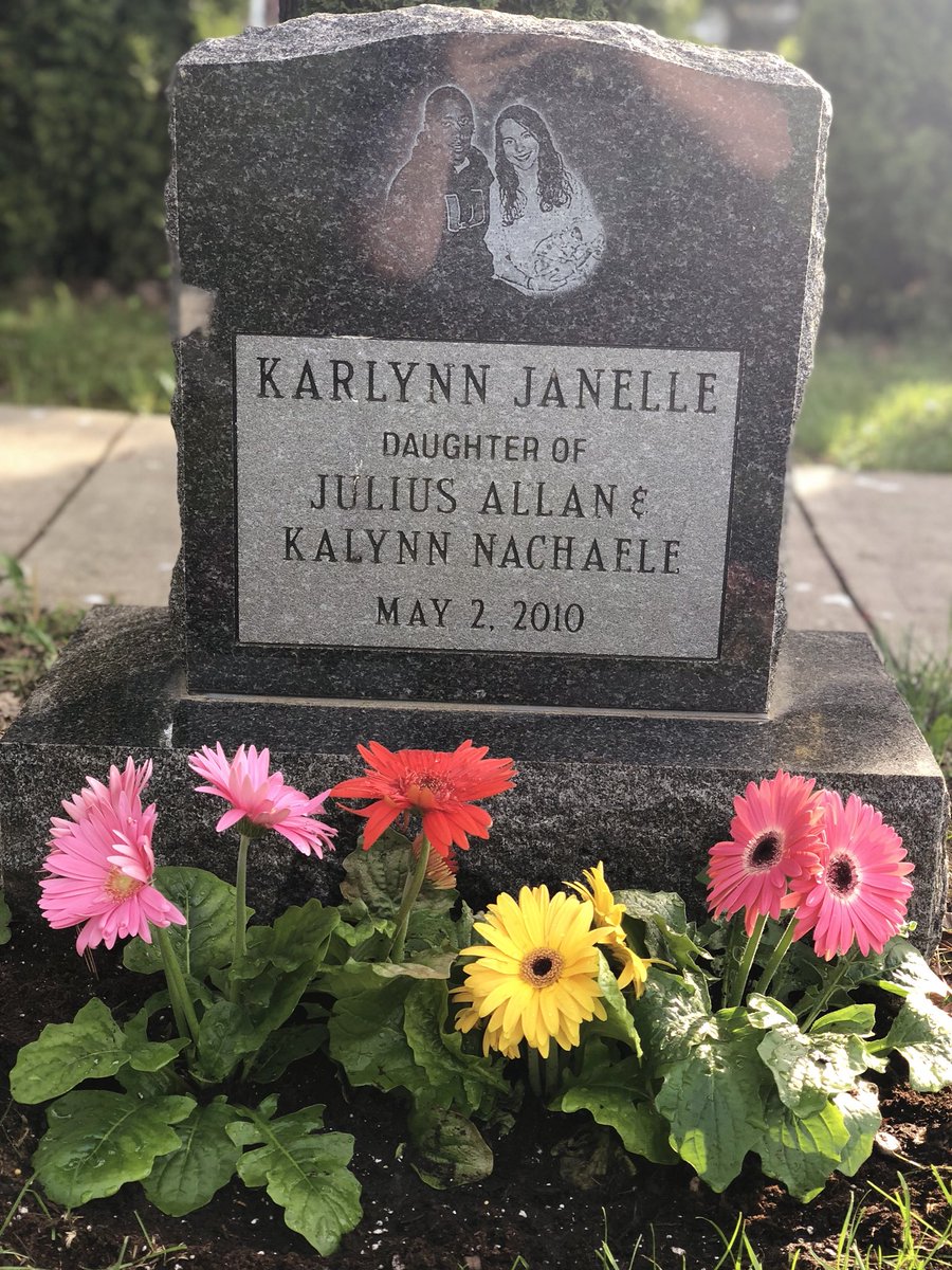 _Kalynnn_'s tweet photo. 💜💜💜💜 https://t.co/H7CyZfNKmy