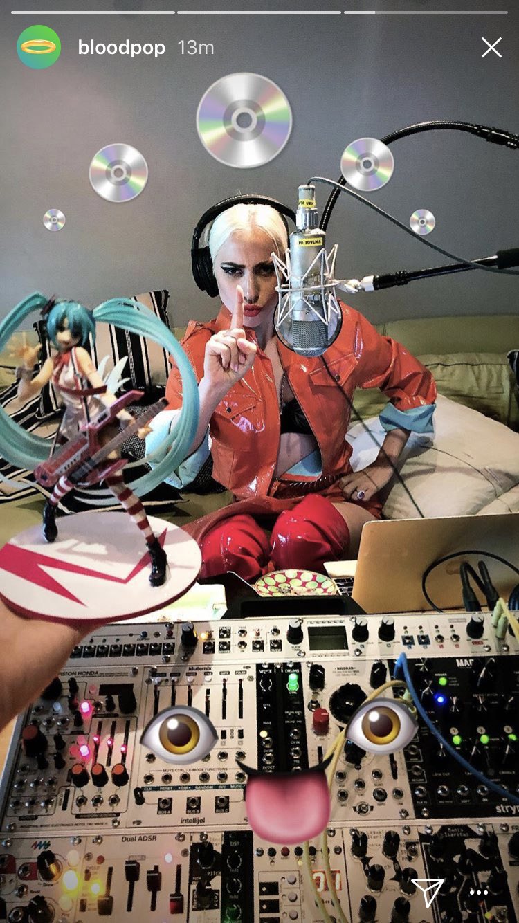 DcOzCULXcAALDzt.jpg:large