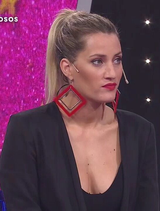AbbyReales_'s tweet photo. Gano Atletico//Pero Empato Boca 

#MTVLAINSTAARVICICONTE #PREMIOSMTVMIAW https://t.co/3rgfOukc6Z