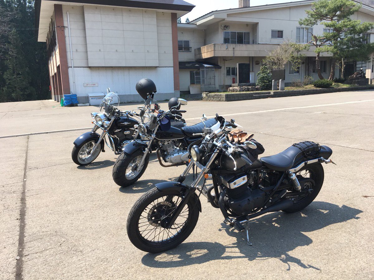 atechboss1's tweet photo. お初ツーリング
#秋田 #山桜 #ベニヤマパーク
#バイク #東北 #ボバースタイル
#旧車 #比内や本店 #比内鶏 #親子丼 https://t.co/d3pOveWD2r