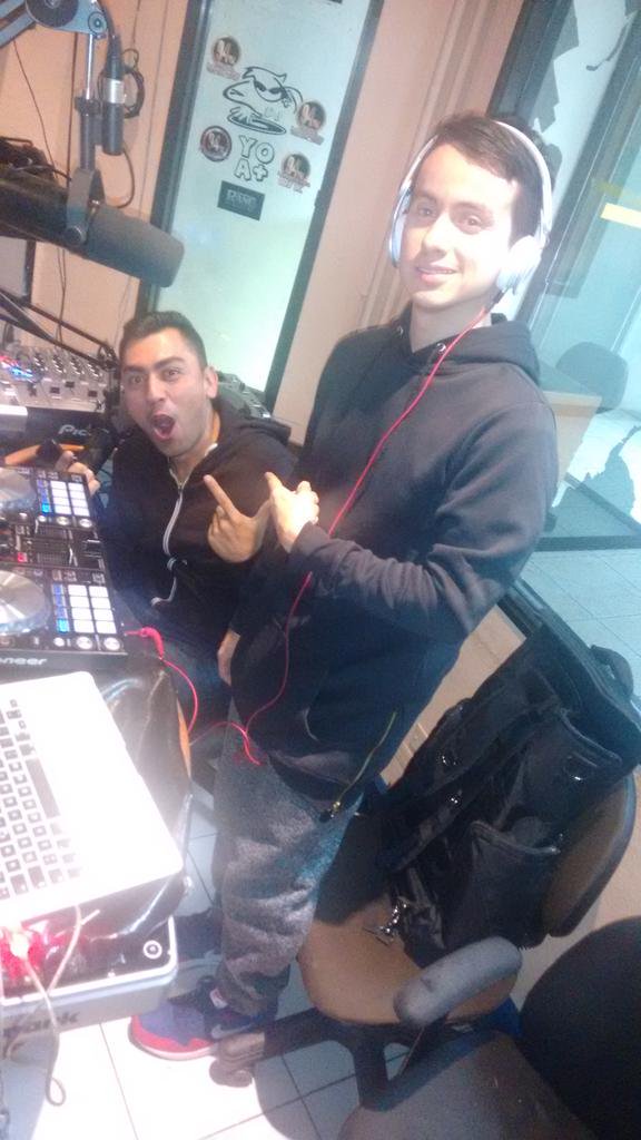 #6AñosElectroSpace Gracias <a href="/DjAleQ/">El Tio Ale Q</a> por ser parte de estos seis años de <a href="/electrospace94/">Electro Space</a> por <a href="/lamarca941/">La Marca 94.1 FM</a>