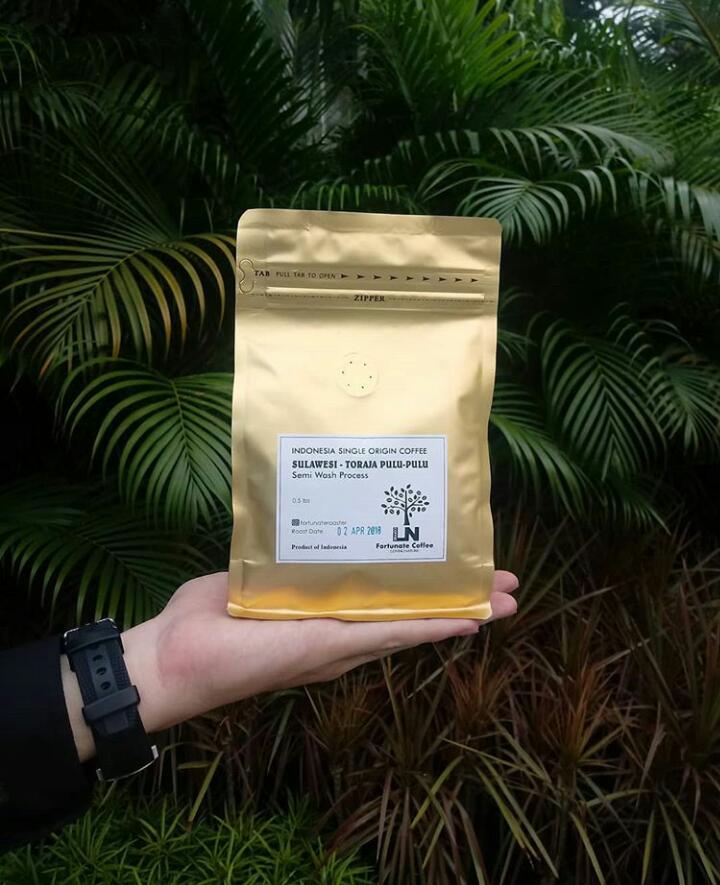 PundiPundiApp's tweet photo. Pernahkah Anda mencoba kopi Toraja Pulu Pulu, yang merupakan desa tertinggi di Toraja? kopi ini konon memiliki cita rasa kopi yang kaya rasa&amp; gurih, jadi buat kalian penggemar kopi yang penasaran bisa langsung mencicipi kopi Toraja di fortunate Coffee Tj Duren -@PundiPundiApp. https://t.co/xdCAzQTod0
