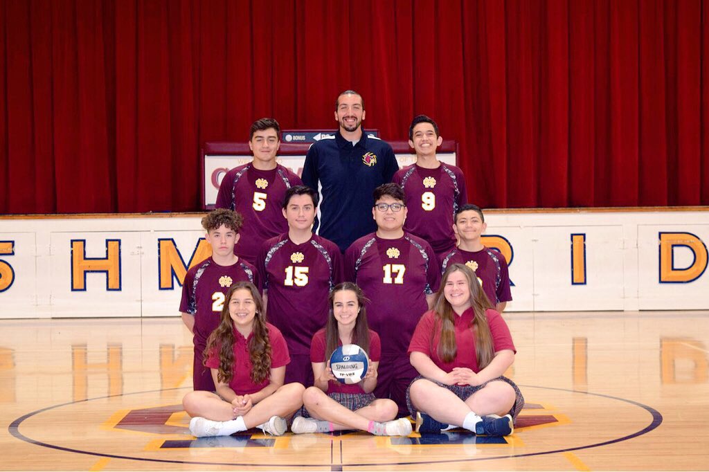 CSHMVolleyball's tweet photo. Proud of these young men who battled through this tough season. They kept pushing and never gave up. #cshmvolleyball #fight #together #oneteam #nevergiveup https://t.co/GD9fwzkHvL
