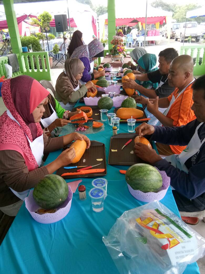 PertanianSepang's tweet photo. Program hari Ladang &amp; hari bertemu pelanggan Pejabat Pertanian Daerah Sepang 20q8
@doaselangor 
@MY1DOA 
@JHarizan 
@IsmailBakar60 https://t.co/Bvi1m2NmIV