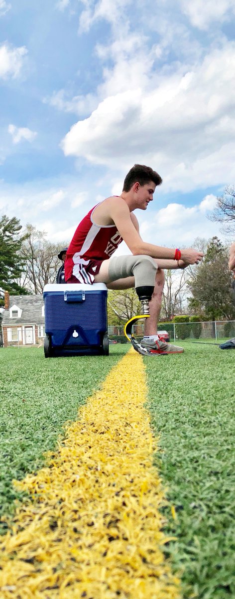 UofDJesuit's tweet photo. No matter the school affiliation, family, friends, and fellow runners were all there to cheer on Sean English '18 at his first and last track meet of the season. In doing so, Sean completed yet another one of his goals-to run again. What an inspiring day! A.M.D.G. https://t.co/aIlqxFEKnG