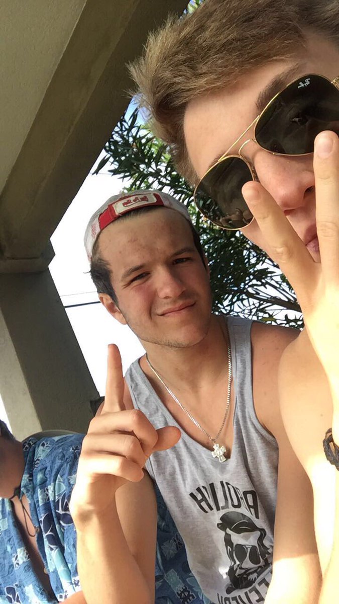 dougshaffner's tweet photo. Happy birthday to main man @jakeschoen10 make it rowdy brother #pickle https://t.co/hCAWUQjQob